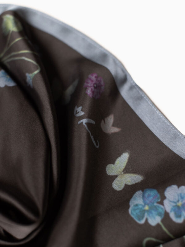 Surgeon's Garden Scarf in Black - Image 3